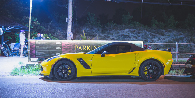 Lamborghini Aventador S cùng dàn siêu xe diễu hành tại Phan Thiết